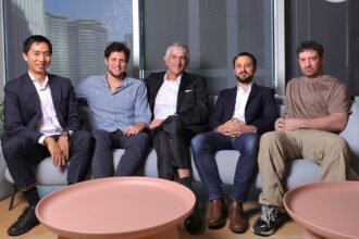 Qolab-and-QM-founding-teams-resized