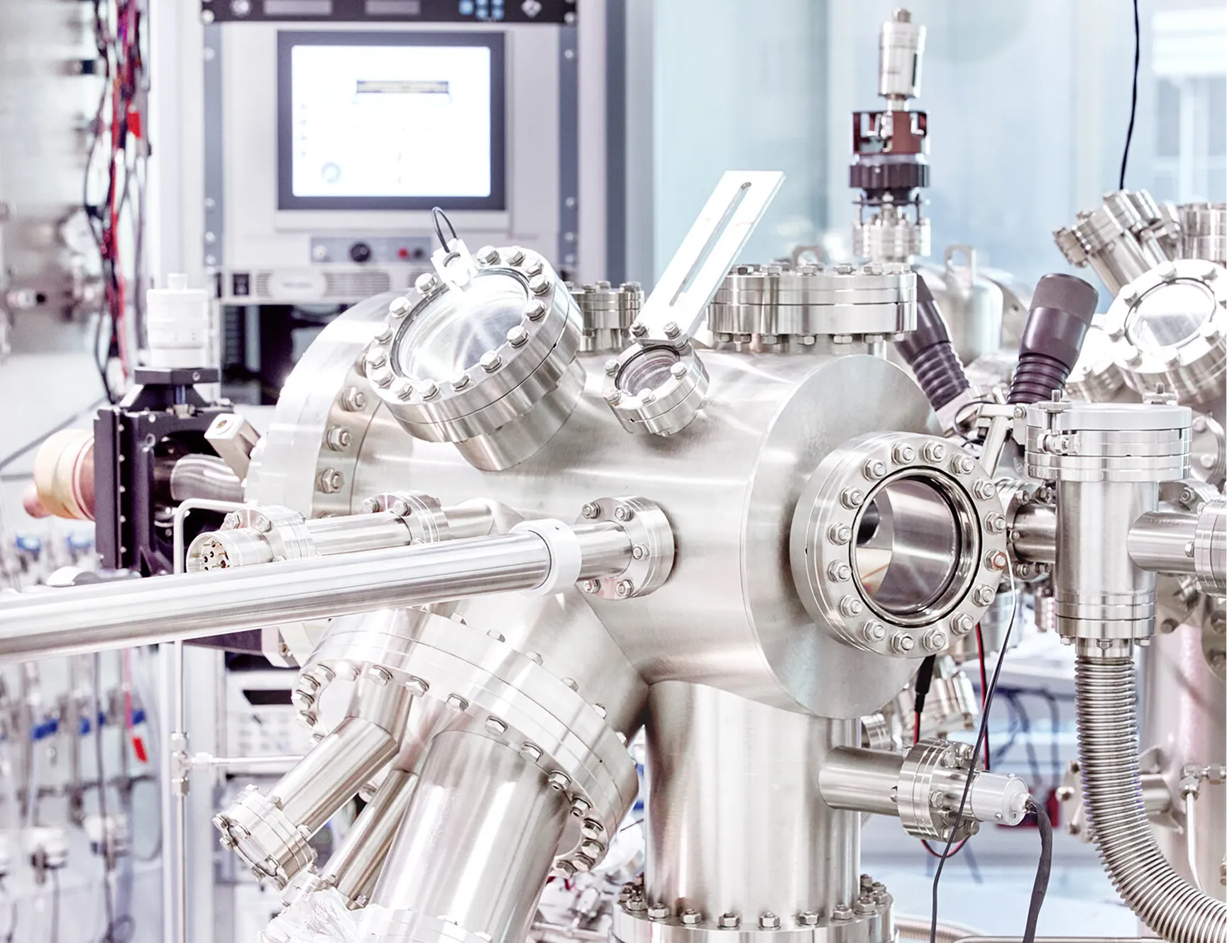 silicon-quantum-computing-sets-record-with-11-qubit-processor-quantum