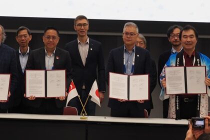 The RIKEN Center for Computational Science (R-CCS) and Singapore's National Quantum Computing Hub (NQCH)